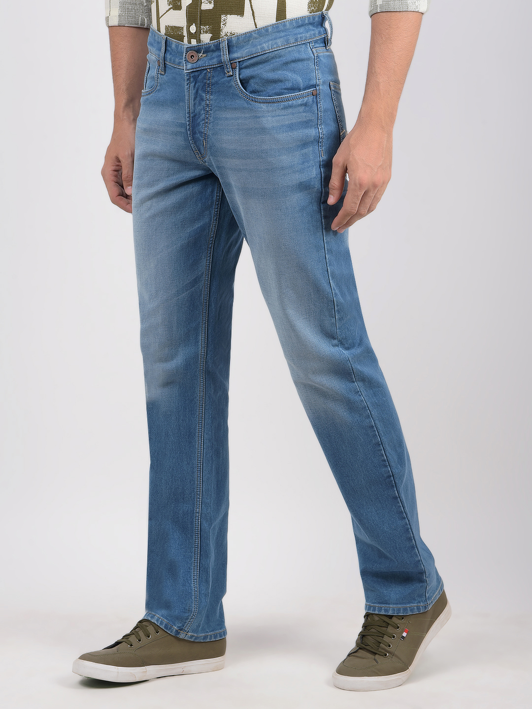 Numero Uno Men Solid Light Blue Jeans